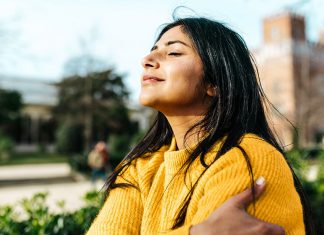 Nedostatek vitaminu D: Příznaky, léčba a příčiny Nedostatek vitaminu D: Příznaky, léčba a příčiny