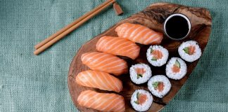 Sushi vs. Sashimi