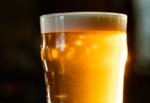 Nealkoholické pivo: Zdravé aspekty a výstrahy Nealkoholické pivo: Zdravé aspekty a výstrahy