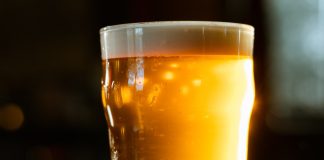 Nealkoholické pivo: Zdravé aspekty a výstrahy Nealkoholické pivo: Zdravé aspekty a výstrahy