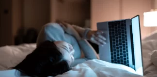 Modré světlo: Je nutné se proti němu bránit?