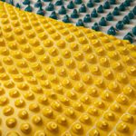 Akupresurní podložky: Účinnost při bolesti zad, stresu a poruchách spánku Acupressure mats: Effectiveness for back pain, stress and sleep disorders