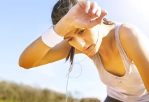 Nadměrné pocení: Možné příčiny a řešení