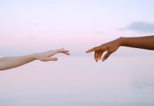 Studené ruce a nohy: Jak se zbavit a kdy se jedná o problém? Studené ruce a nohy: Jak se zbavit a kdy se jedná o problém?