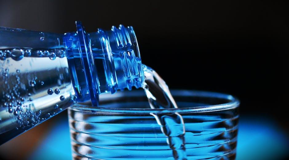 14. Objevte nové způsoby hydratace v letním horku s potravinami plnými života