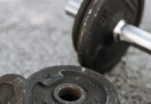 15 tipů na hubnutí při sedavém zaměstnání: Jak zůstat fit v kanceláři 15 tipů na hubnutí při sedavém zaměstnání: Jak zůstat fit v kanceláři