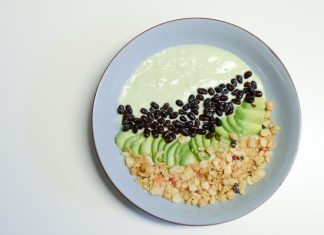 Jak Připravit Nutričně Vyvážený Smoothie a Vyhnout Se Cukrovým Bombám Jak Připravit Nutričně Vyvážený Smoothie a Vyhnout Se Cukrovým Bombám