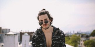 Hip Thrust vs. Dřepy: Volba pro pevnější nohy a zadek Hip Thrust vs. Dřepy: Volba pro pevnější nohy a zadek