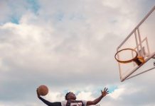 Vertikální výskok: Klíčové předpoklady pro úspěšné sportovce Vertikální výskok: Klíčové předpoklady pro úspěšné sportovce