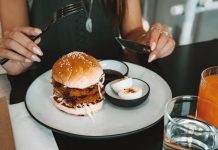 Experimentujte s 3 nekonvenčními proteinovými nápoji Experimentujte s 3 nekonvenčními proteinovými nápoji