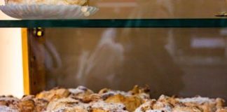 Péct bez cukru není těžké: Tipy pro ovládnutí kuchyně s alternativními sladidly Péct bez cukru není těžké: Tipy pro ovládnutí kuchyně s alternativními sladidly
