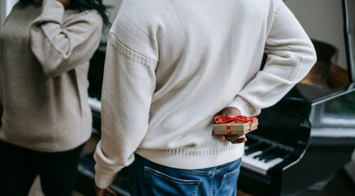 Šest tipů, jak si plně užít Vánoce bez přibírání Šest tipů, jak si plně užít Vánoce bez přibírání