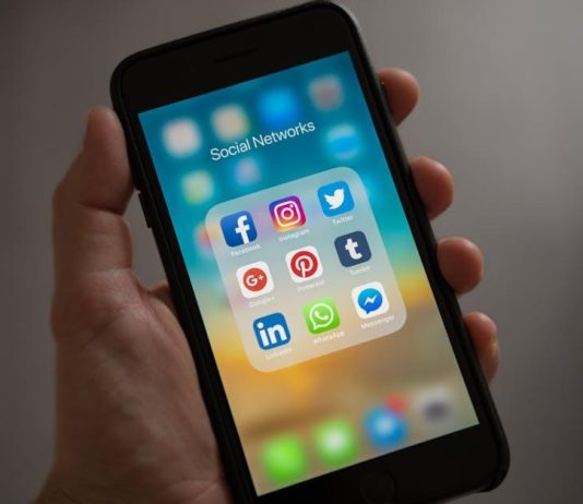 TOP 6 dívek na Instagramu, které inspirují k zdravému životnímu stylu a lásce k sobě TOP 6 dívek na Instagramu, které inspirují k zdravému životnímu stylu a lásce k sobě