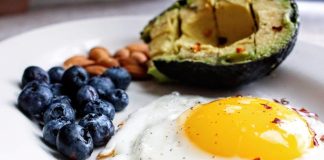 Keto Dieta vs. Vysokosacharidová Strava: Která Pomáhá Hubnutí? Keto Dieta vs. Vysokosacharidová Strava: Která Pomáhá Hubnutí?