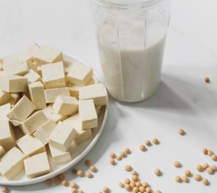Nízkotuková nebo nízkosacharidová dieta? Nízkotuková nebo nízkosacharidová dieta?